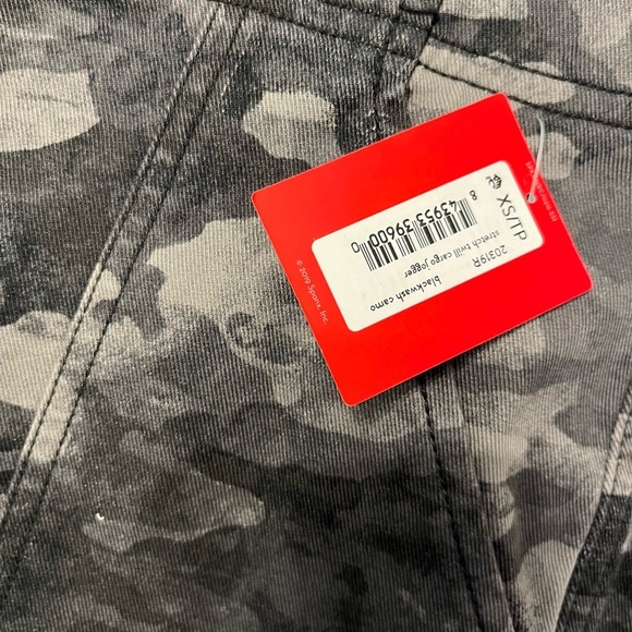 NEW SPANX- Stretch Mid Rise Twill Joggers - Picture 7 of 9